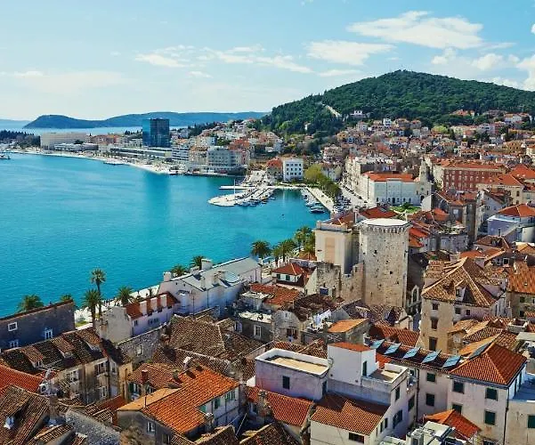 Apartament In With Balcony, Air Conditioning, W-lan, Washing Machine 4656-1 Split