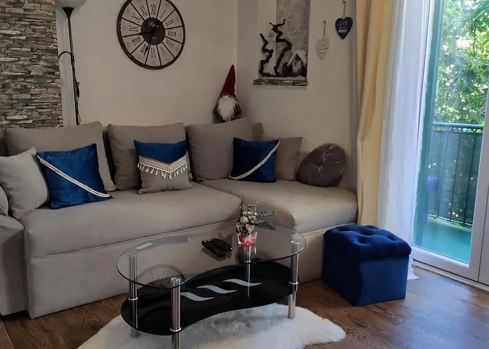 Apartament In With Balcony, Air Conditioning, W-lan, Washing Machine 4656-1